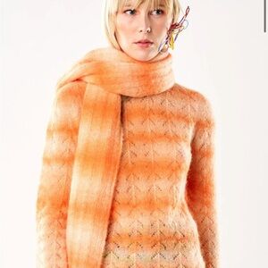 Mirae Orange Mo Women's Sweater